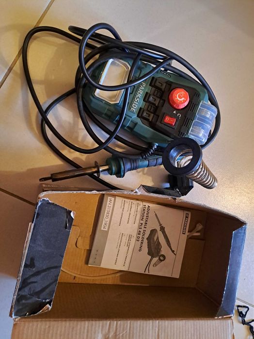 Stacja lutownicza, lutownica