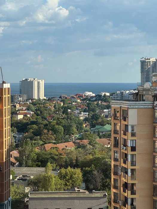 Сдам 2 комнатную квартиру Жк Гольфстрим