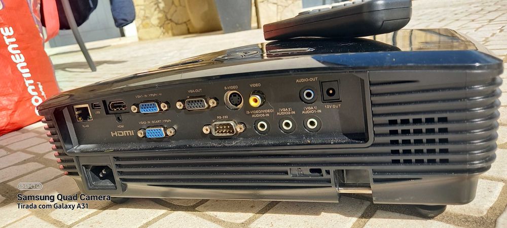 Optoma EX615 XGA – Projetor Profissional 3.500 Lumens Ansi