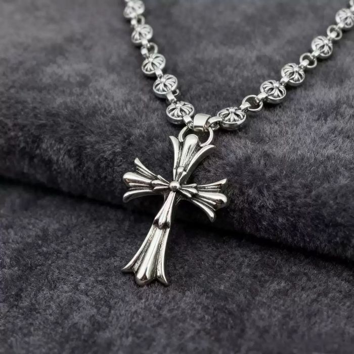 Підвіска Хрестик Chrome Hearts / Ланцюг на шию Хром Хартс / Кулон серебряного цвета Хром Хардс
