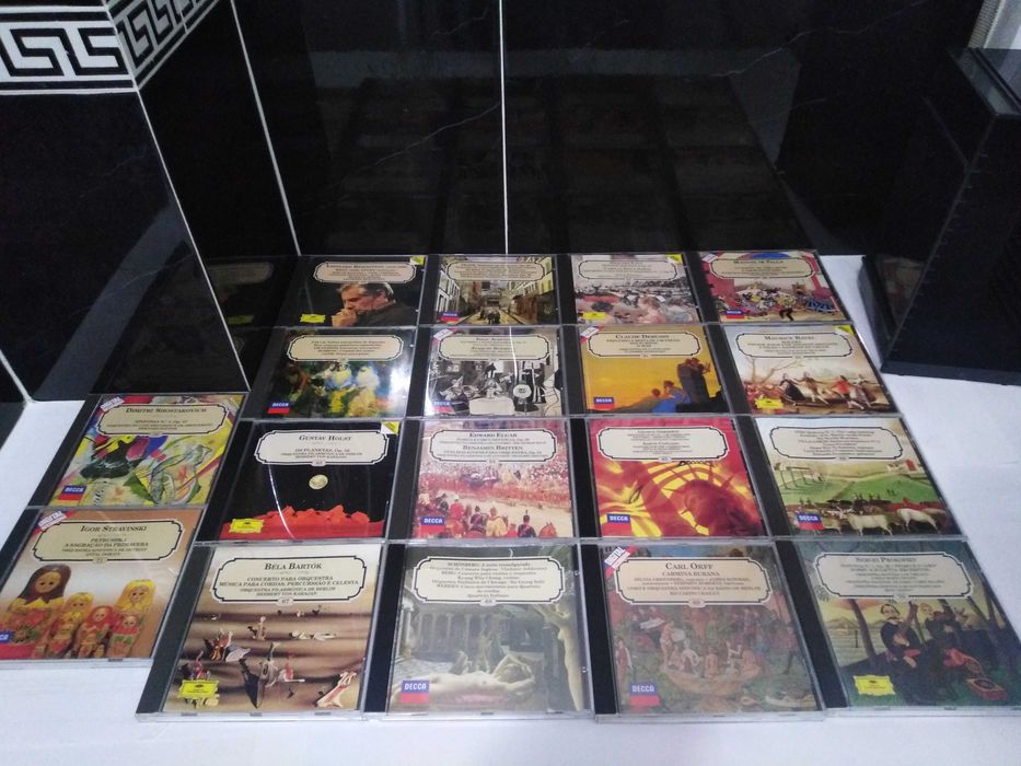Cds da Colecção Enciclopédia os grandes compositores -18 cds + oferta.