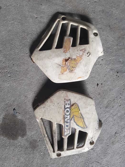 Moto Honda cr 250 de 1981 laterais