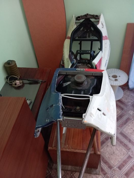 Продам раму с баком и пластиком