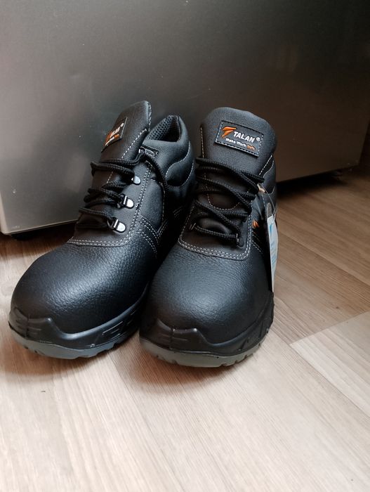 Спец.взуття робочі ботинки 37 р. Нові