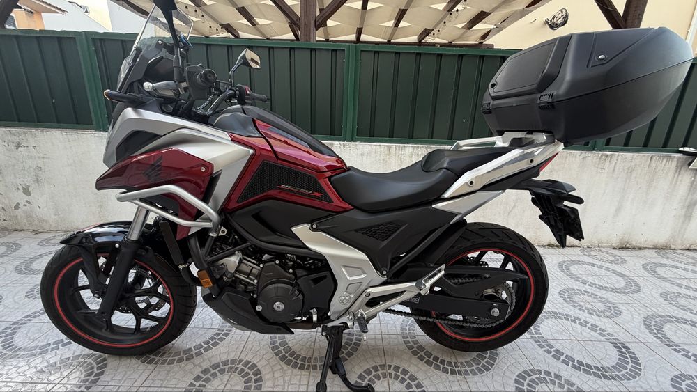 Honda NC 750X (2023)