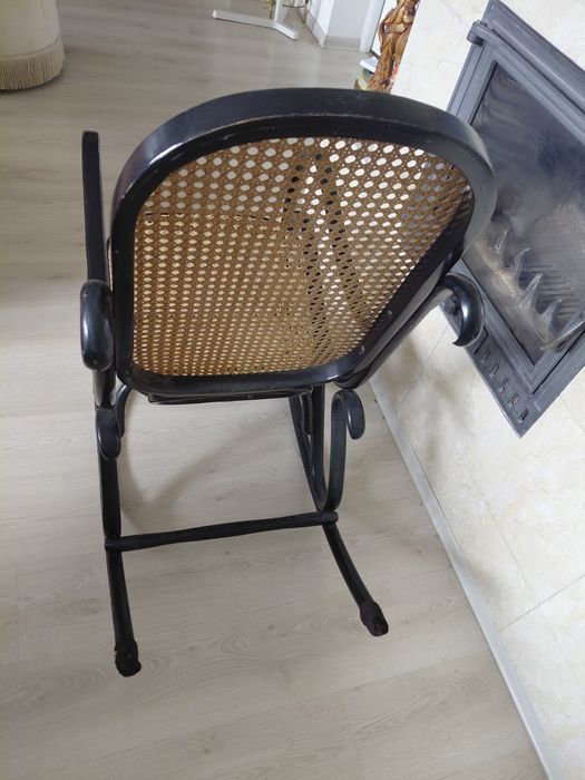 Vintage piękny Bujany fotel PRL Paged