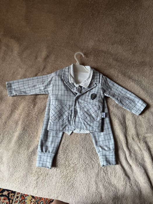 Одяг костюм на хлопчика 1.5-2 роки