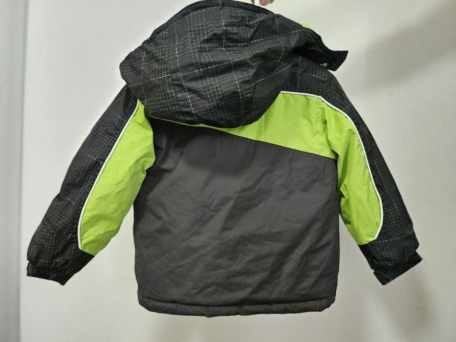 Дуже теплий зимовий костюм для хлопчика 4–5 років