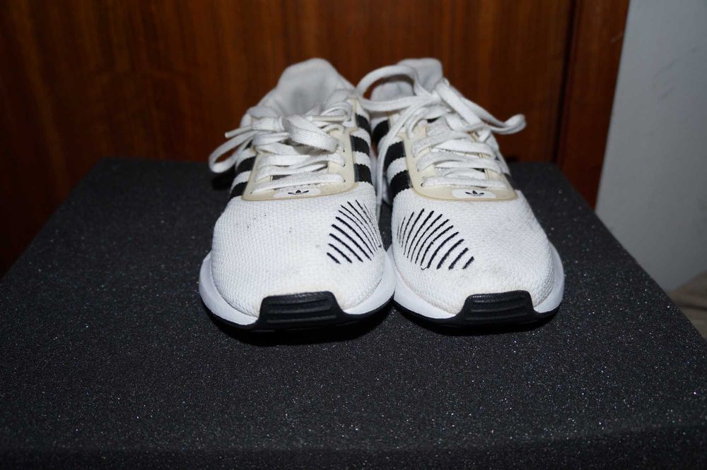 Ténis Adidas 36: 2 euros