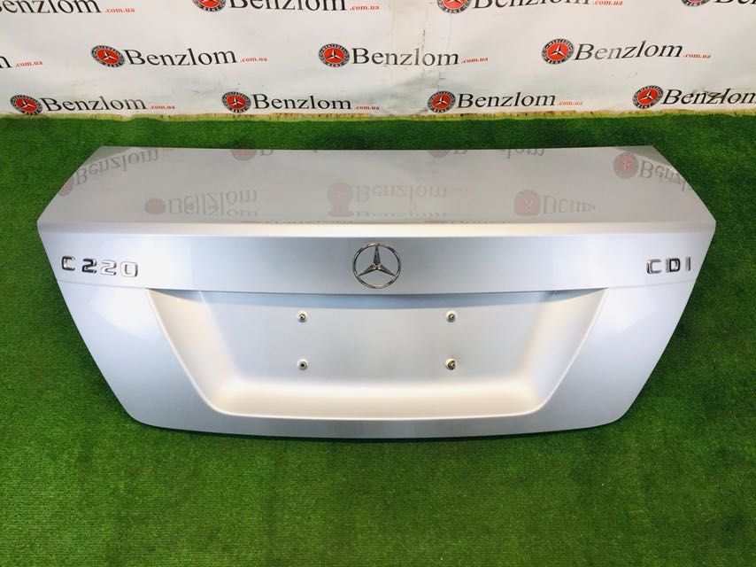 Кришка багажника седан Mercedes W204  Крышка  202 203 209 208 211