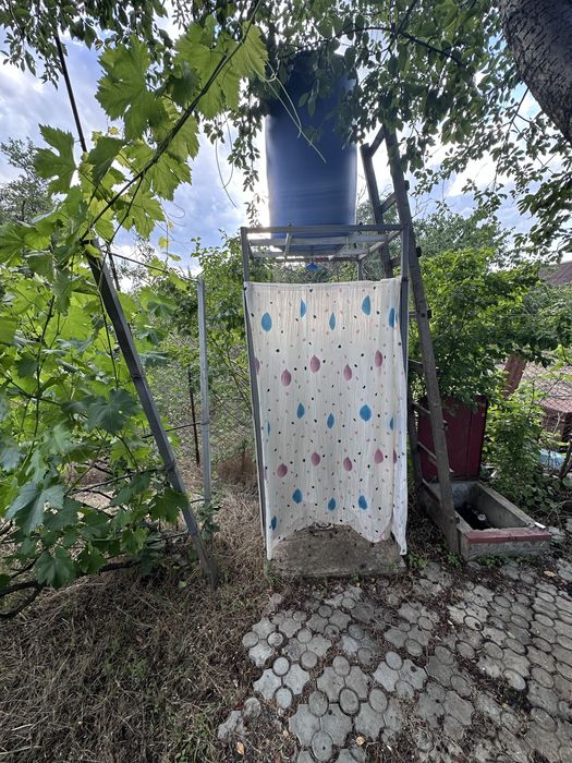 Продам Дачу (в районе Долгинцево)Готова к отдыху с первого дня! Не требует вложений.