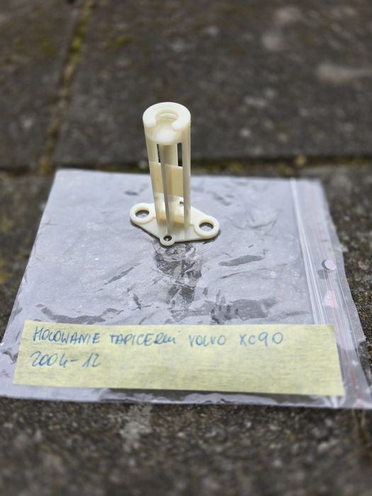 Mocowanie tapicerki volvo XC90 2005 - 12