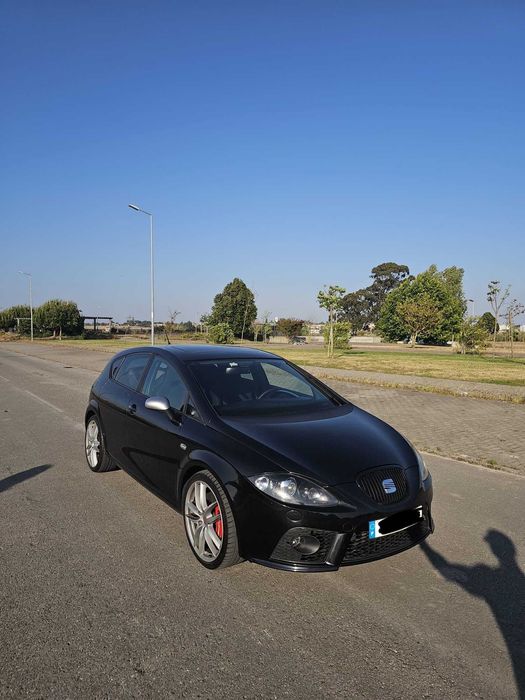 Seat leon 2.0 170cv interior todo cupra e exterior
