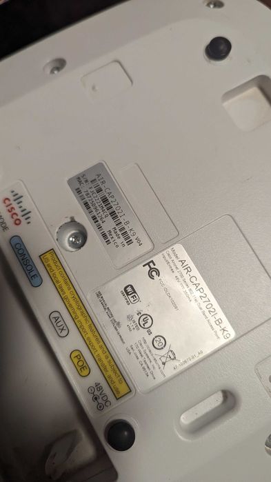 Беспроводная точка доступа Cisco AIR-CAP2702I-B-K9