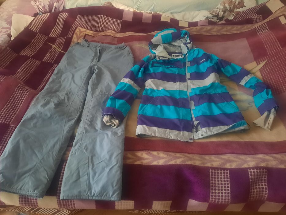 Продам лыжный костюм