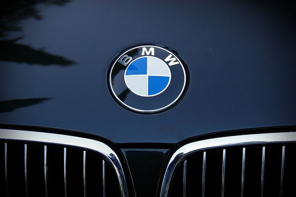 Emblematy BMW znaczek znaczki logo 82MM e36 e46 e60 e61 e39 e90 e91itp