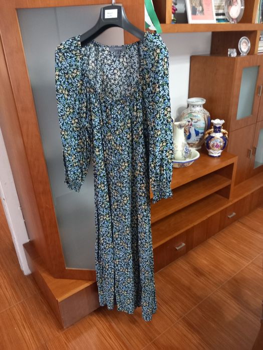 Vestido de Sra lindíssimo e fresquinho