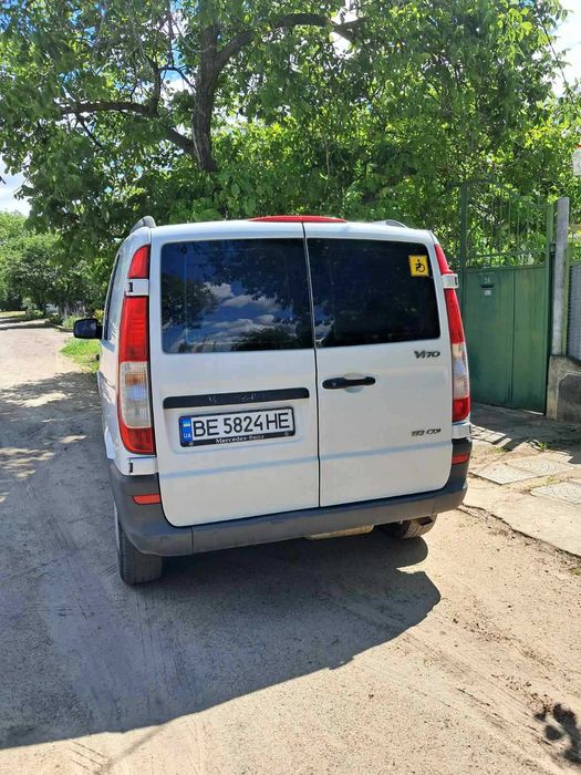 Продам Мерседес-Беnz  Вито Груз -Пас