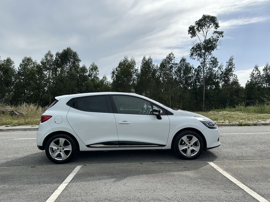 Renault Clio 0.9 TCe 90cv - NACIONAL