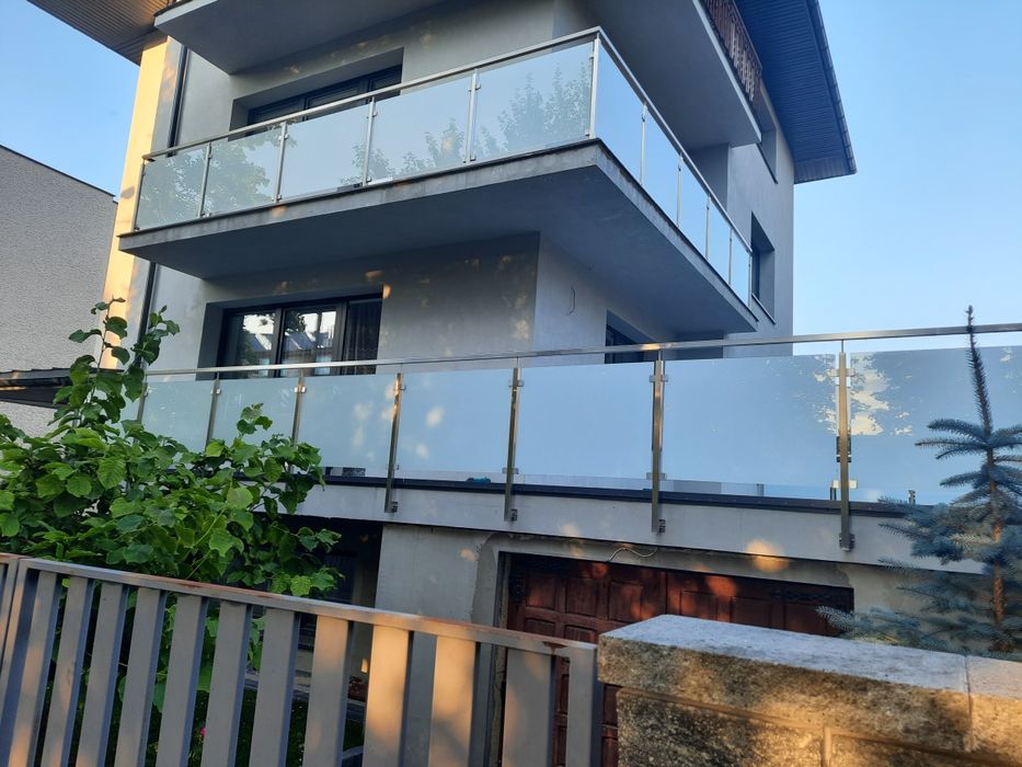 Balustrady nierdzewne