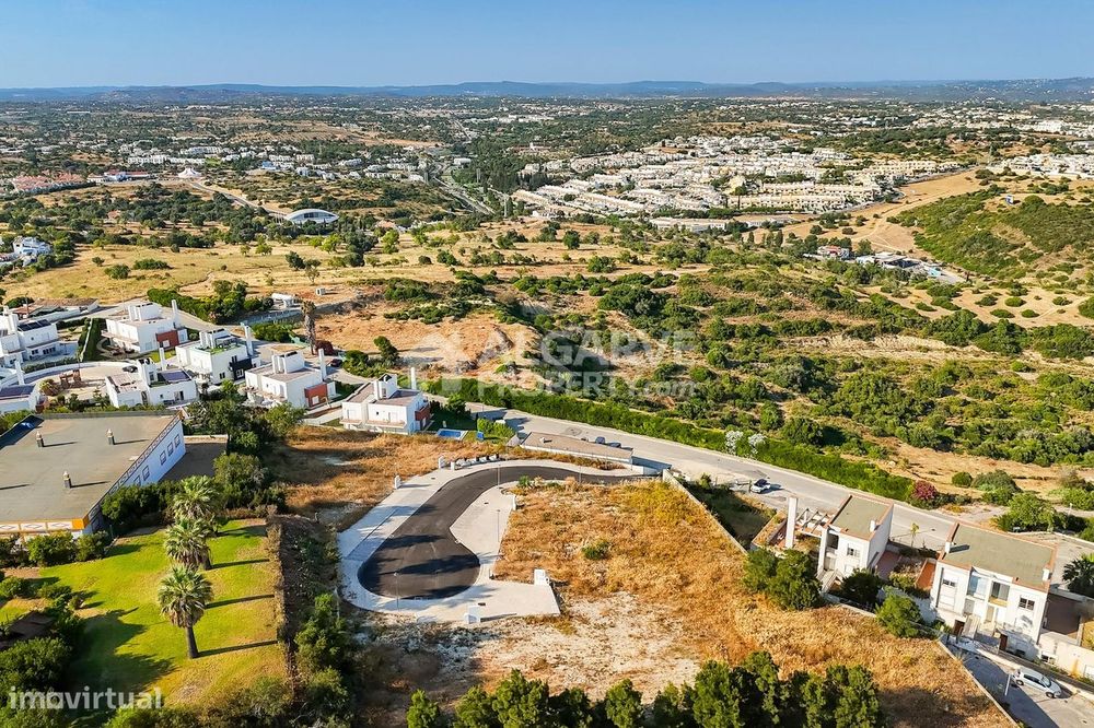 Albufeira Terreno Vista Mar para construção de 5 Moradias