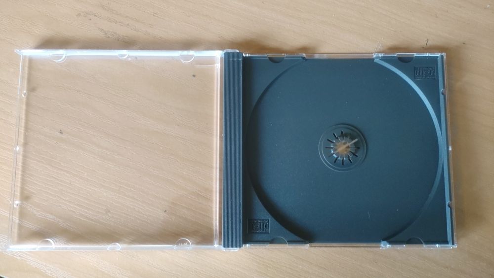 Caixas para CD novas