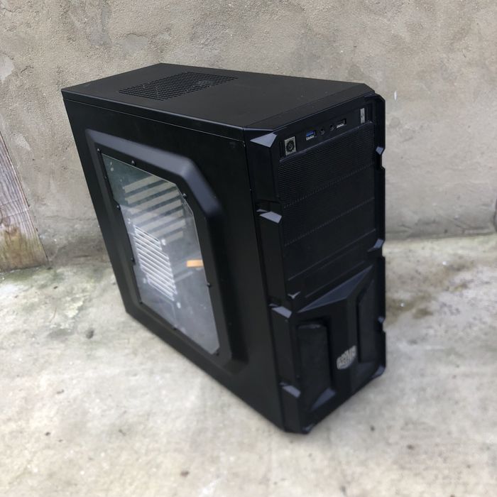 Ігровий корпус продам дешево + 2 120 вентилятори нижнє кріплення БЖ