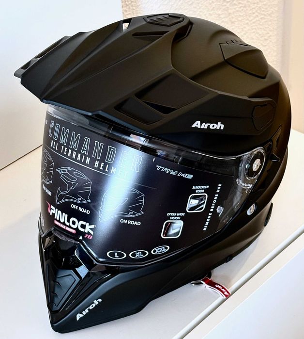 Capacete NOVO Airoh Commander Preto Mate (42% DESCONTO) Em S e M
