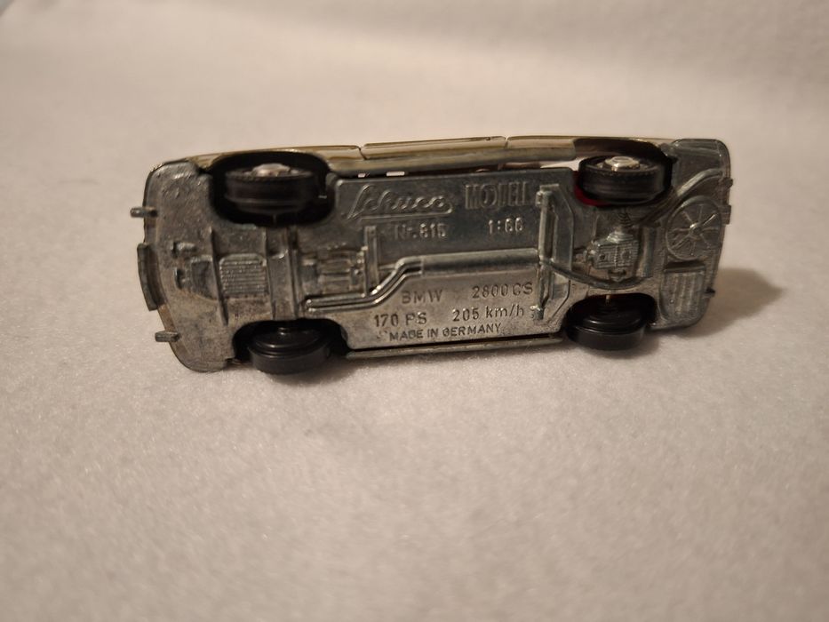 Schuco 1.66 BMW 2800CS