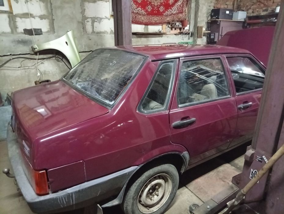 Продам ваз 21099