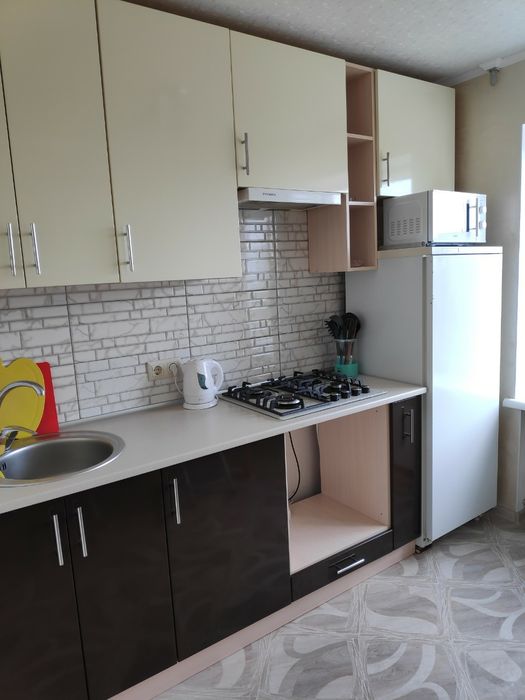 Посуточно   Центр МИРА 20.  1 комн. До моря 5-7 мин.(Южный)