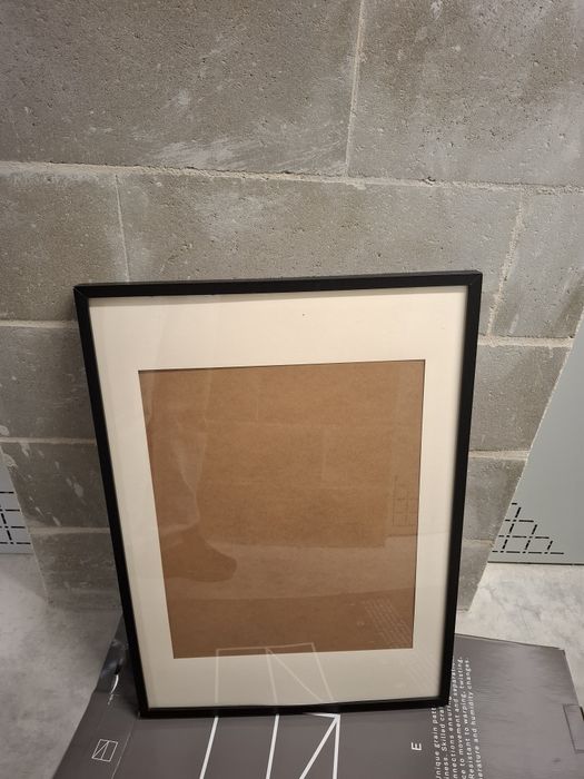 Moldura preta ikea RODALM (área de imagem 50*70)