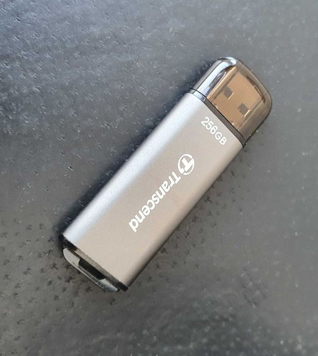 Флешка Transcend 256 GB JetFlash 920