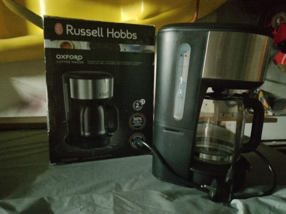 Máquina de café Russell hobbes