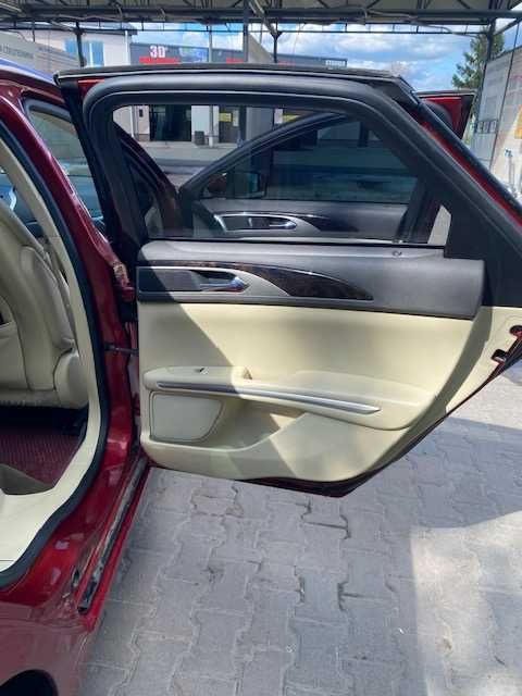 Автомобіль в продаж Гібрид