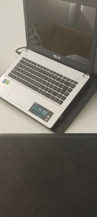 ASUS K450JN i7 Quad-Core | 12GB RAM | SSD 256GB + Caddy 2º Disco | Wi-Fi 5G