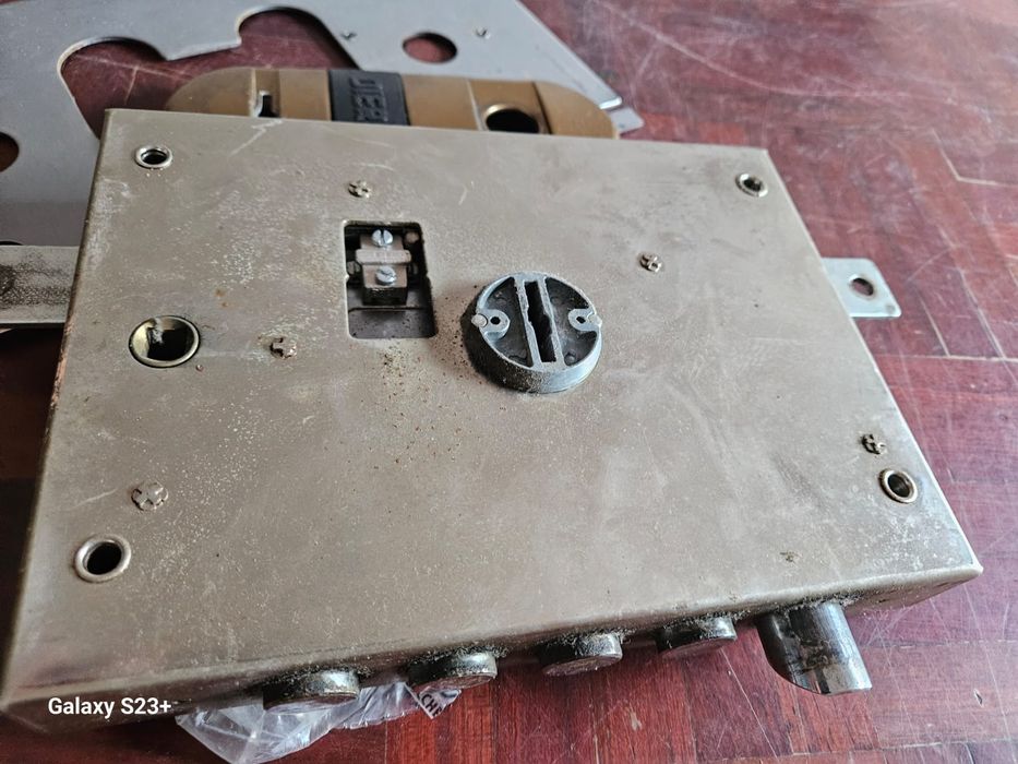 Dierre Door Lock483747559575408642