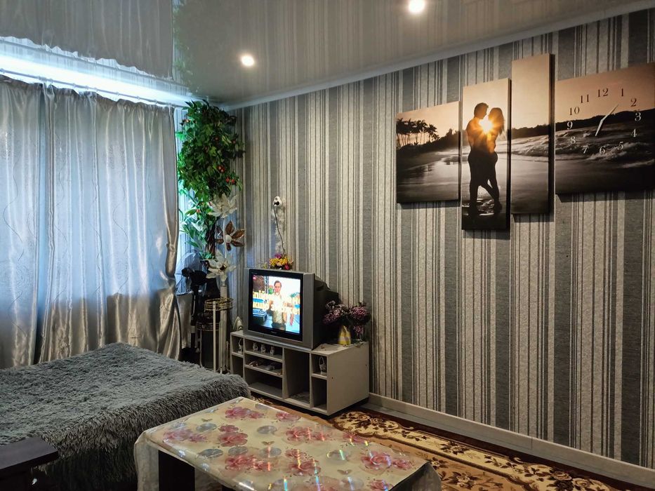 Центр Троещины - почасово и посуточно, месяц 2+2 на Маяковского, Газ!