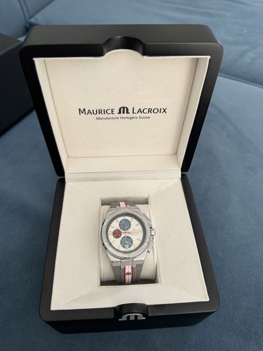 мужской кварцевый хронограф Maurice Lacroix Aikon Mahindra Racing Special Edition