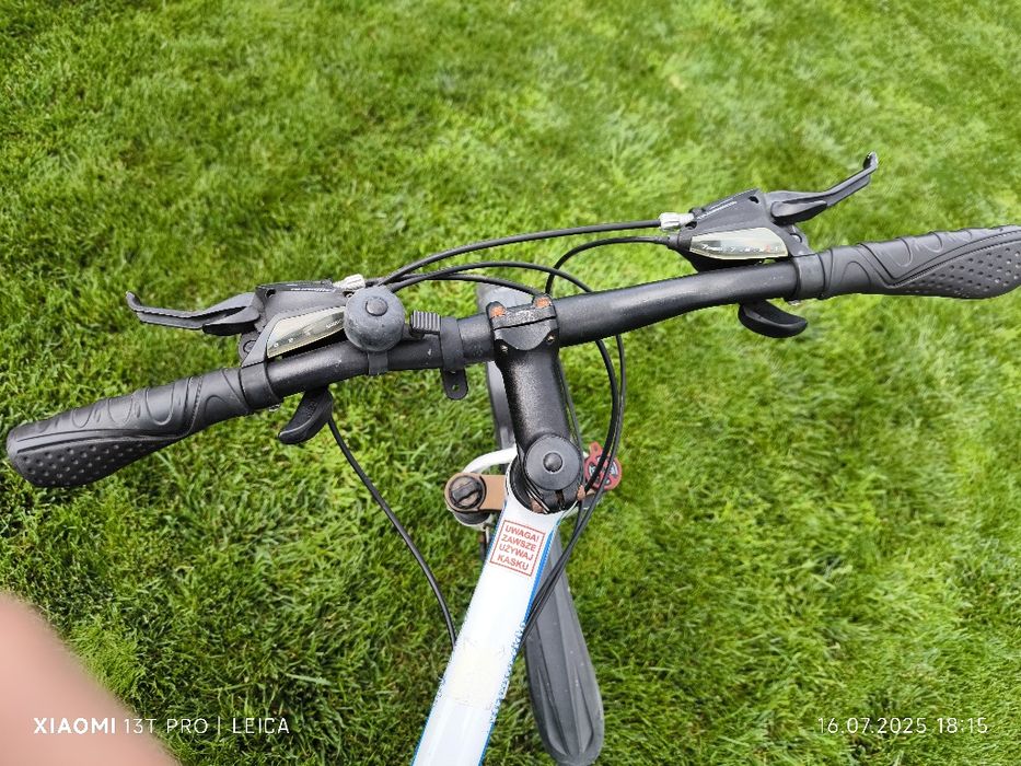 Rower górski w dobrym stanie.