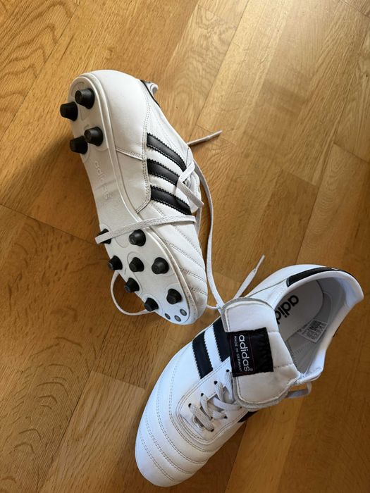 Chuteiras Adidas Copa Mundial brancas (2025) – como novas