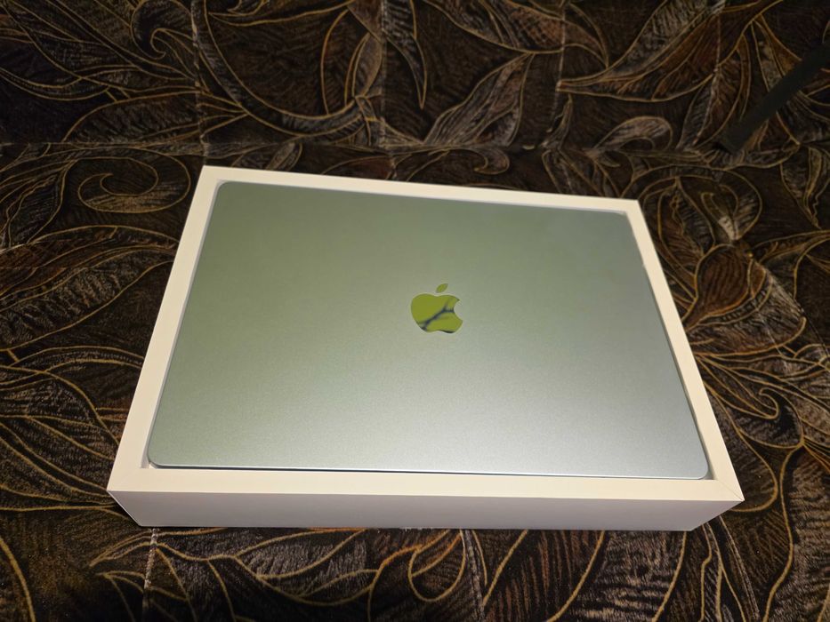 MacBook Air 15" M4 | 16GB RAM | 256GB | Idealny | Bateria 100% | Gwarancja
