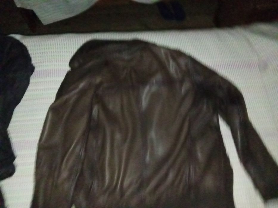 Vendo blusão de cabedal