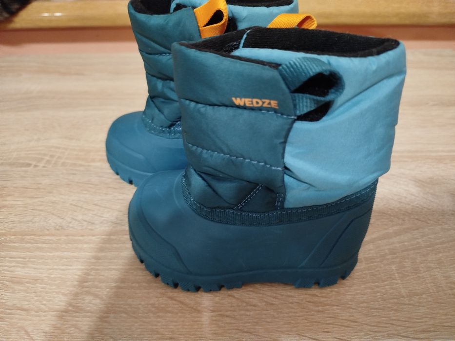 Фірмові  утеплені чоботи