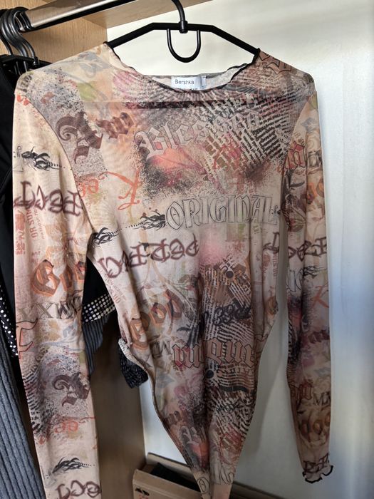 топи bershka с,м