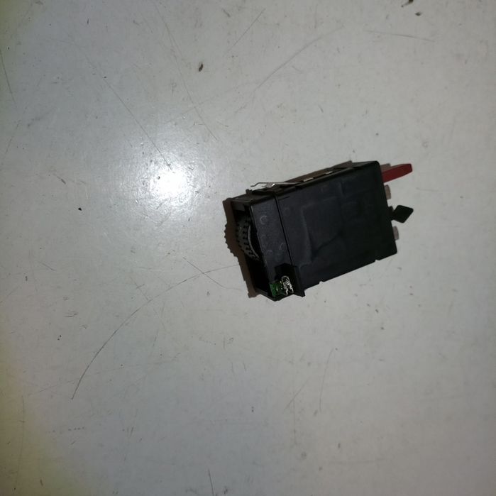 Regulador de aquecimento de banco - VOLKSWAGEN NEW BEETLE (9C1, 1C1) | 98 - 10