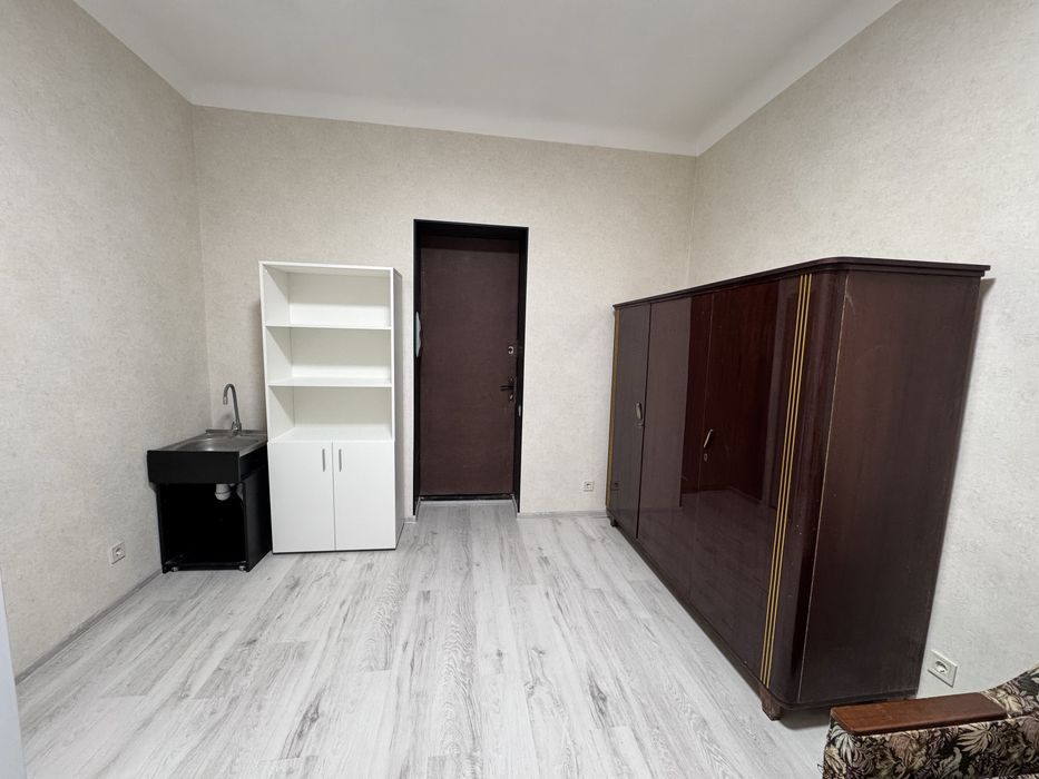 Продається кімната в гуртожитку