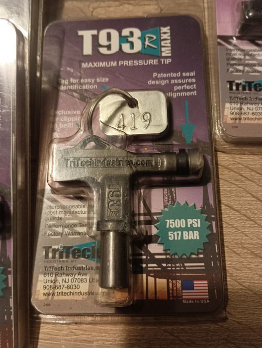 Dysza TriTech T93