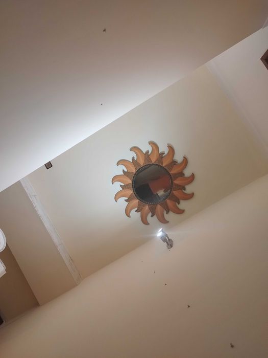 Equipa de pinturas interiores e exteriores