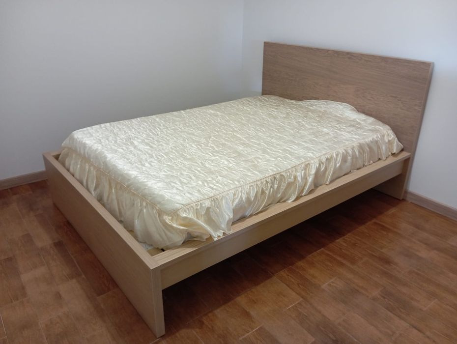 Cama Malm 140x200